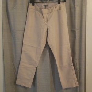 💥The Limited Khaki Capri FREE